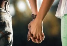 After 18 years of marriage, husband handed over to wife to her lover at Uttar pradesh