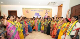 మహిళా బలోపేతమే లక్ష్యంగా కవితక్కకు అండగా మహిళలు